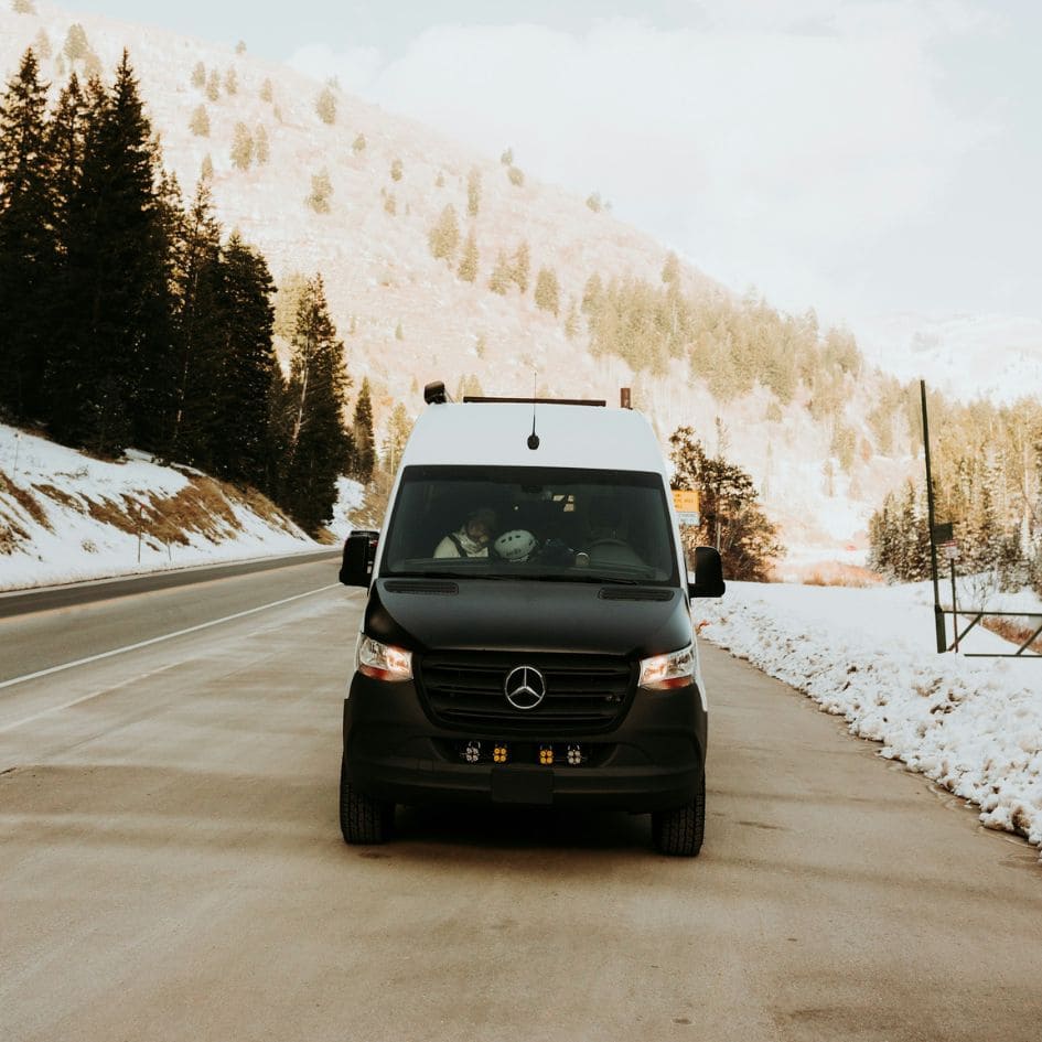 Vivre la vanlife en hiver